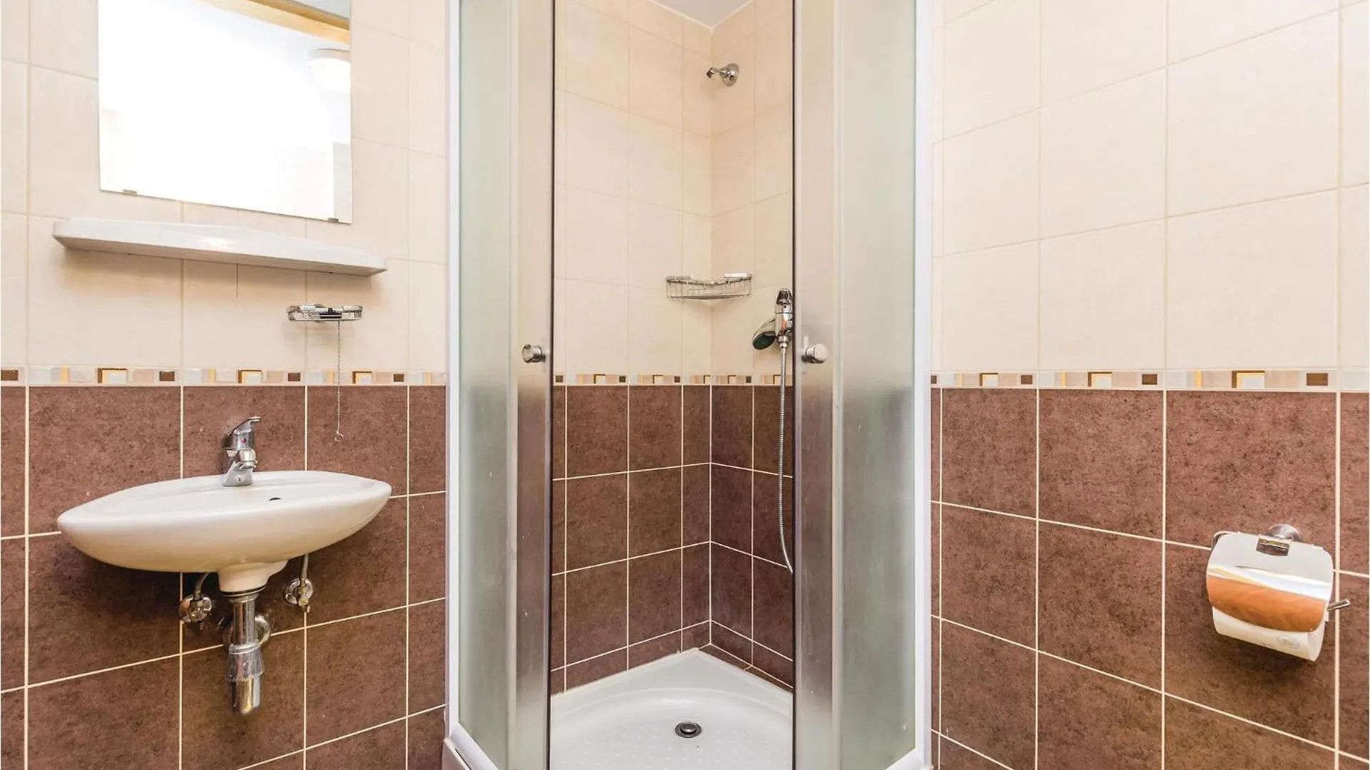 Awesome Home In Moscenicka Draga With Kitchen